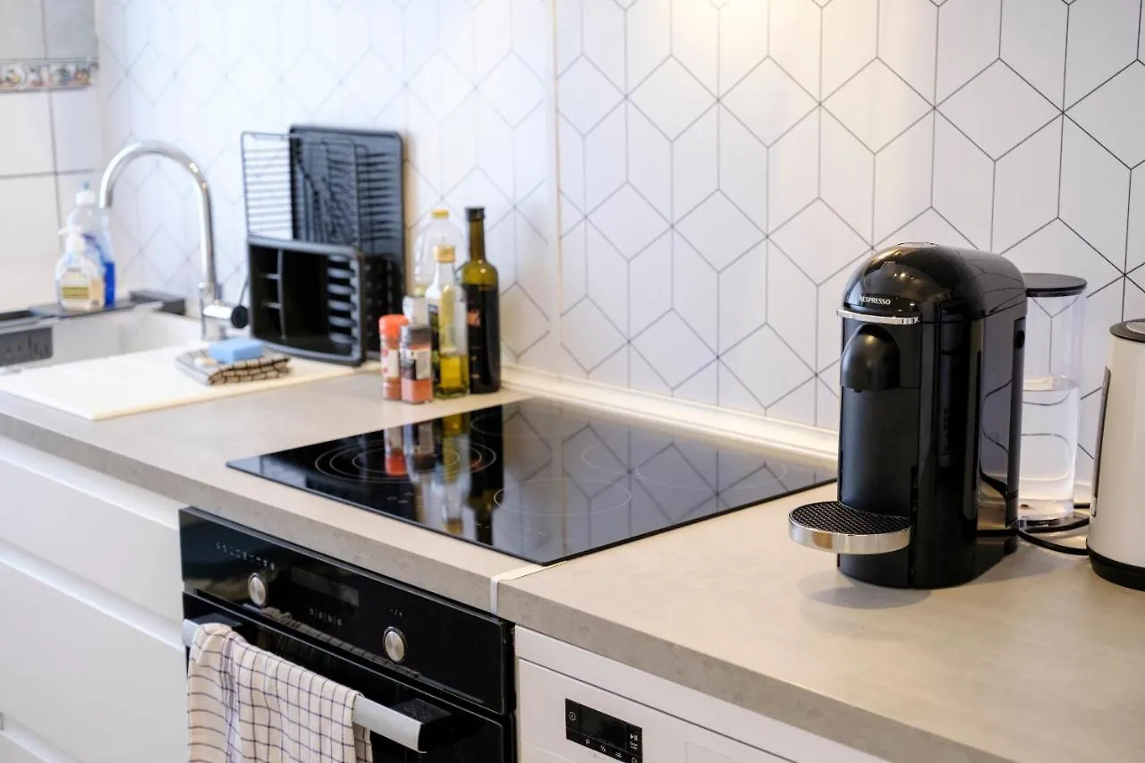 2 Bedrooms Apartment Wolewe-Saint-Lambert Brüsszel
